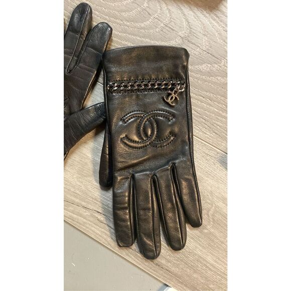 Vintage Chanel Women’s Authentic Leather Chain Gloves Black Size 7 - Picture 9 of 13